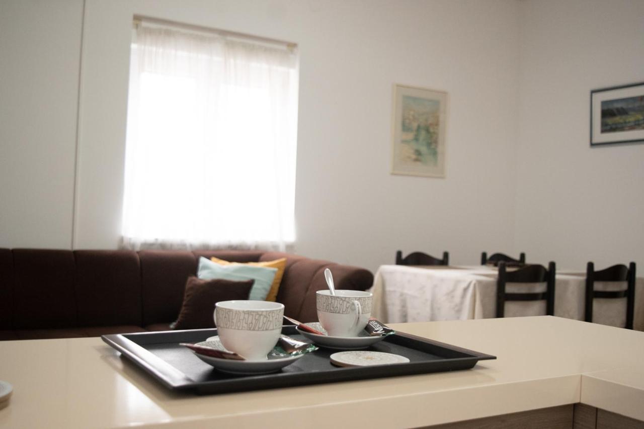 Apartment Abras *